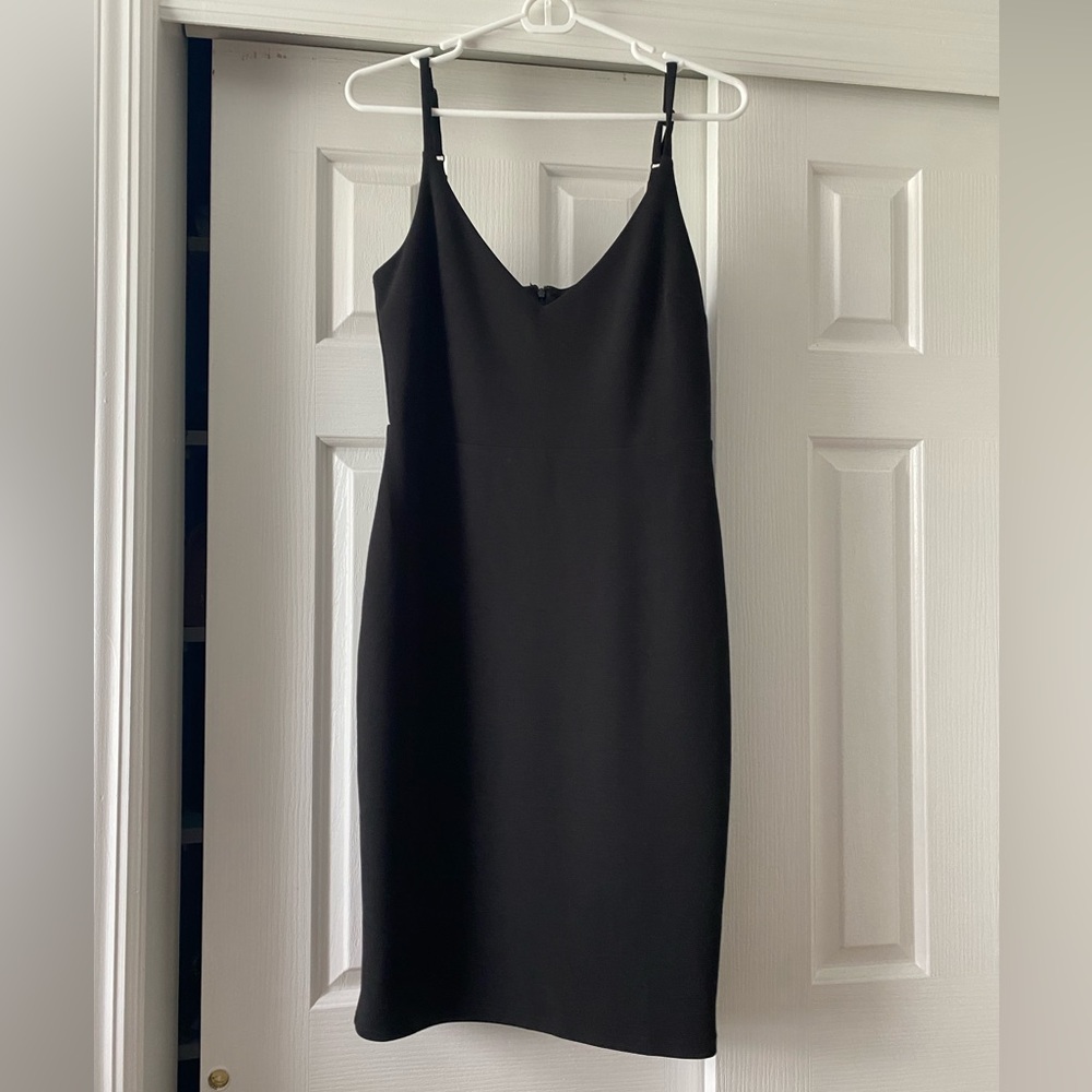 Lulus black midi dress size Medium